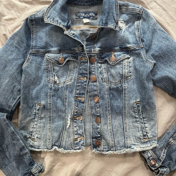 Maurices Jackets & Blazers - NWOT! Maurices Cropped Blue Denim Jacket